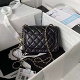 Zivas Charm Chic Craftsmanship Luxury Handbag (Refined Modern Silhouette) – Detail View