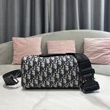 Side profile of everyday-luxe polished women's handbag – women's luxury handbag
