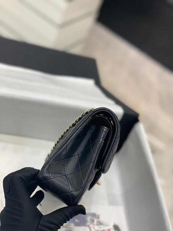  women's handbag, versatile design, view 4
