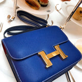  shoulder bag interior and compartment view 9