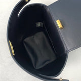 Ziva's Charm handbag – front view (12cm*10cm*19cm)