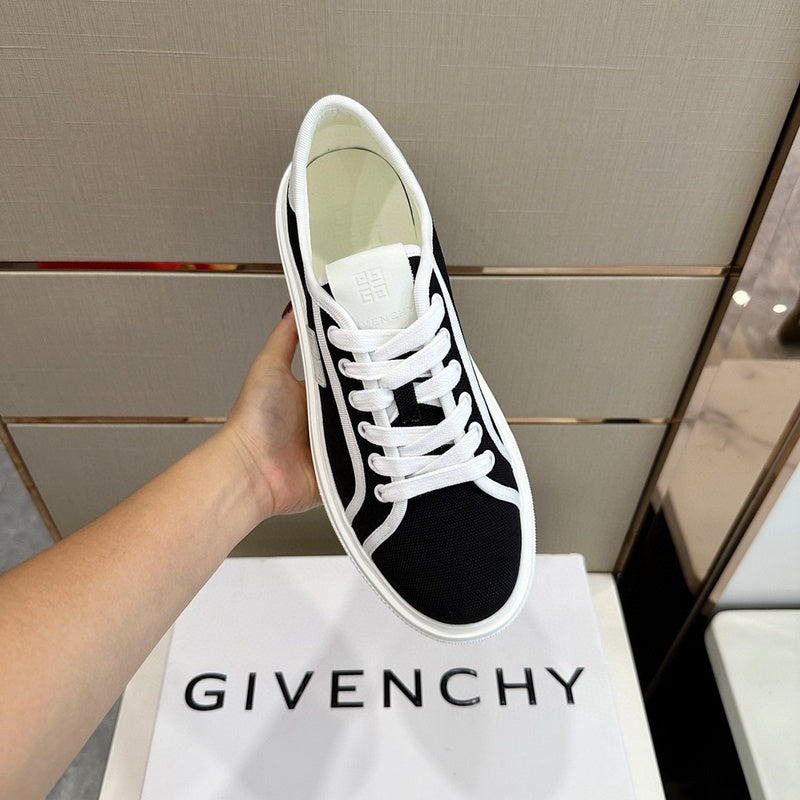 Givenchy shoes Style 133 - top view showing design