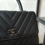  women's handbag, mid design, view 4