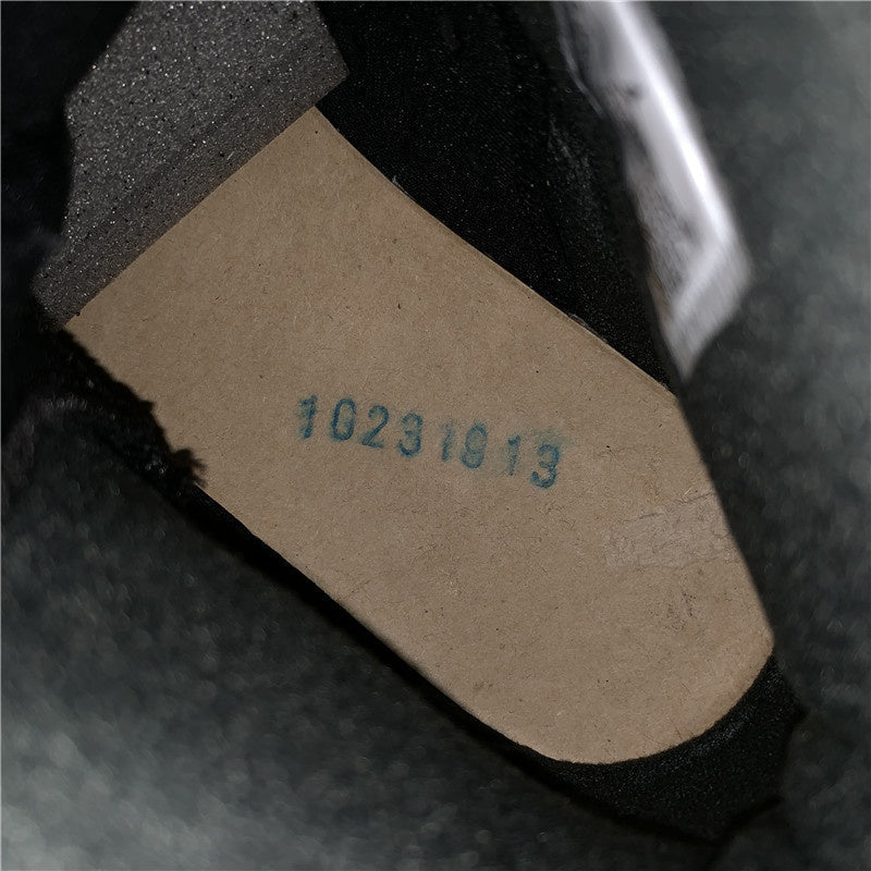 Nike Men's & Women's Premium Designer Sneakers — Style 010 angle view