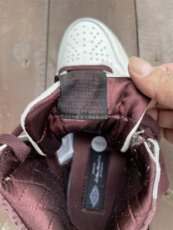 Nike Men's & Women's Designer Street Sneakers — Style 218 back view
