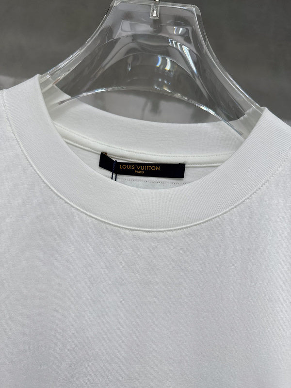Full styled look of Louis Vuitton cotton t-shirt with streetwear-inspired cut