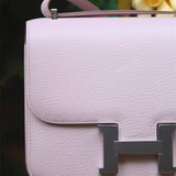  smart top-handle bag detail view showing craftsmanship