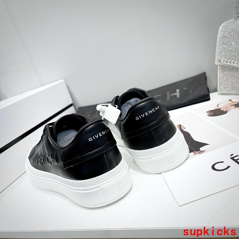 Givenchy shoes Style 062 - angled studio shot