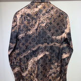 Side profile of Louis Vuitton cotton t-shirt with signature branding