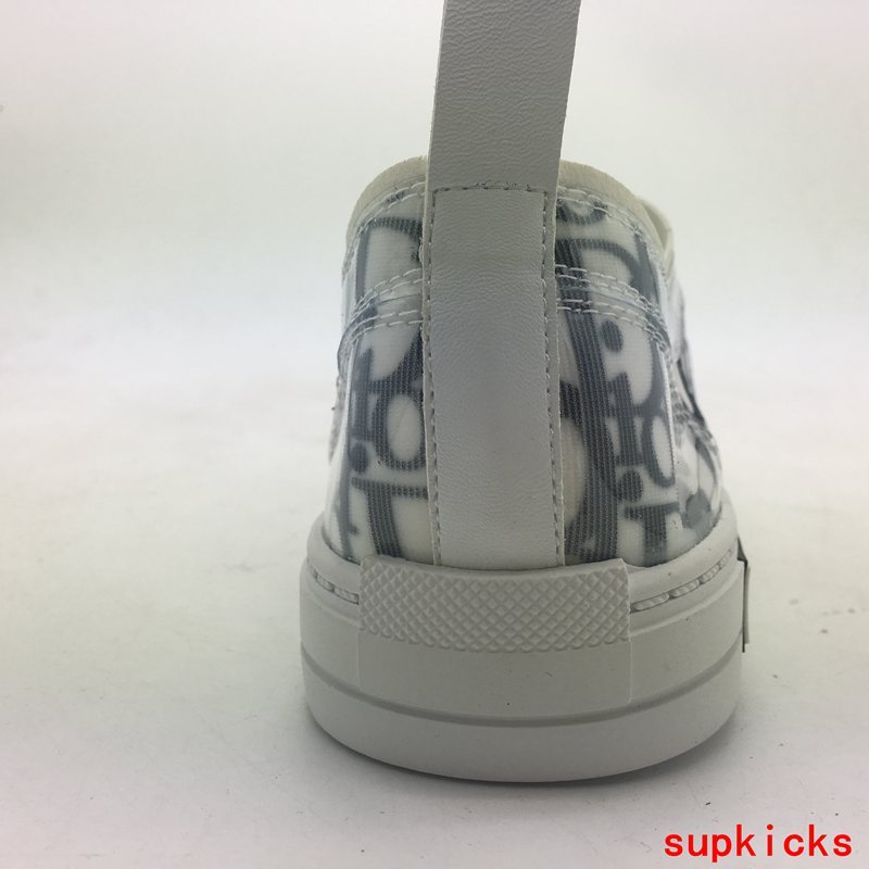 Dior shoes Style 046 - back heel detail
