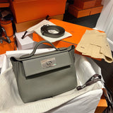  Sophisticated tote bag carried on shoulder 10