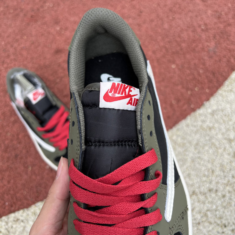 Nike Men's & Women's Luxury Fashion Trainers — Style 258 interior view