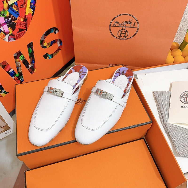 Hermes shoes Style 354 - top view showing design