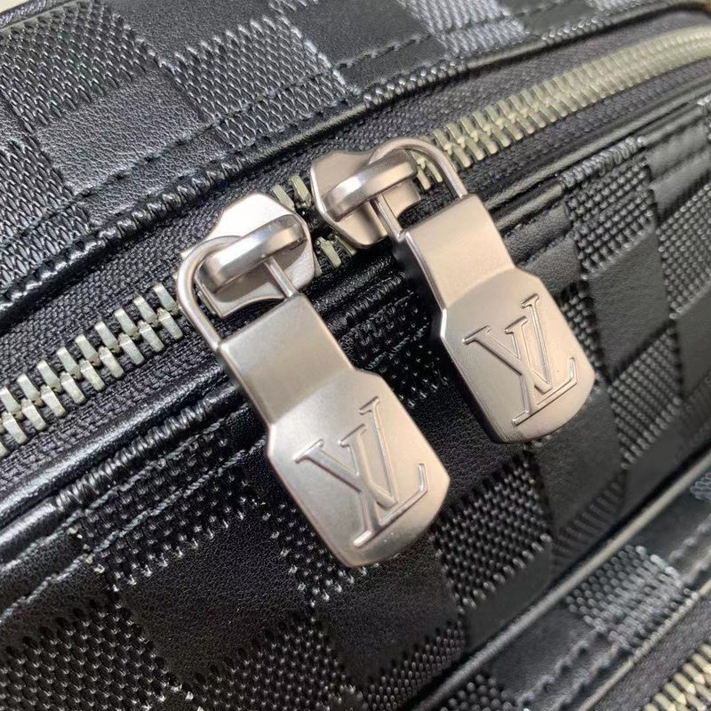 Back view of polished sleek women's handbag – women's everyday handbag