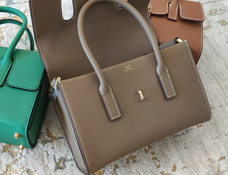 Sculpted handbag styled for everyday wear