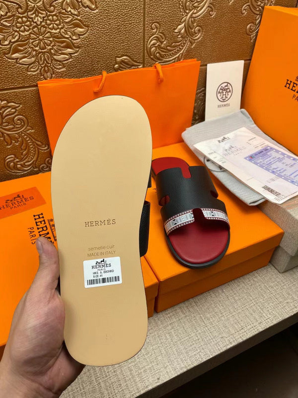 Hermès Chocolate Brown Block Heel Pumps - Side Profile View