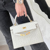  modern carryall bag styled with outfit 12