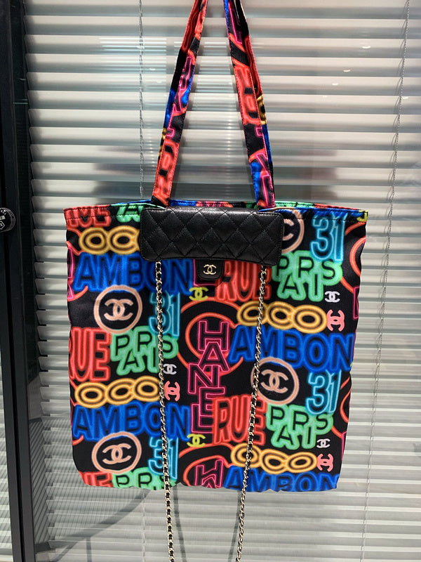  women's handbag, versatile design, view 2