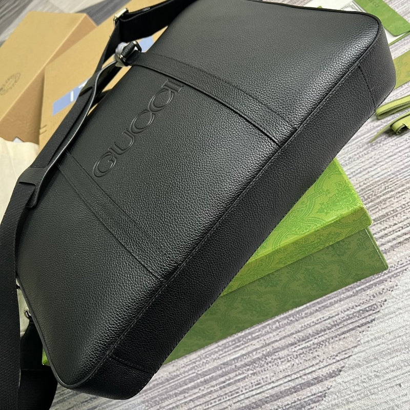 Front view of classic structured women's handbag – women's designer-style accessory