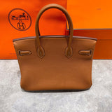 Side view of crisp structured handbag