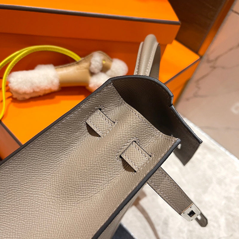 Side view of smart structured handbag