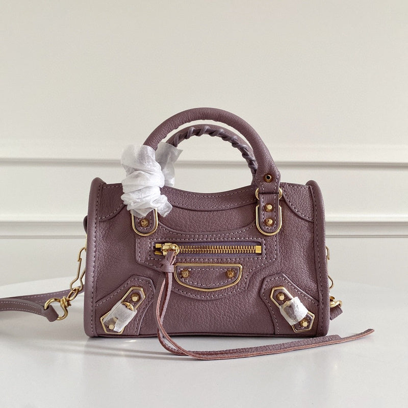 Zivas Charm Signature Style Statement Handbag (Statement-Ready Design) – Lifestyle Shot