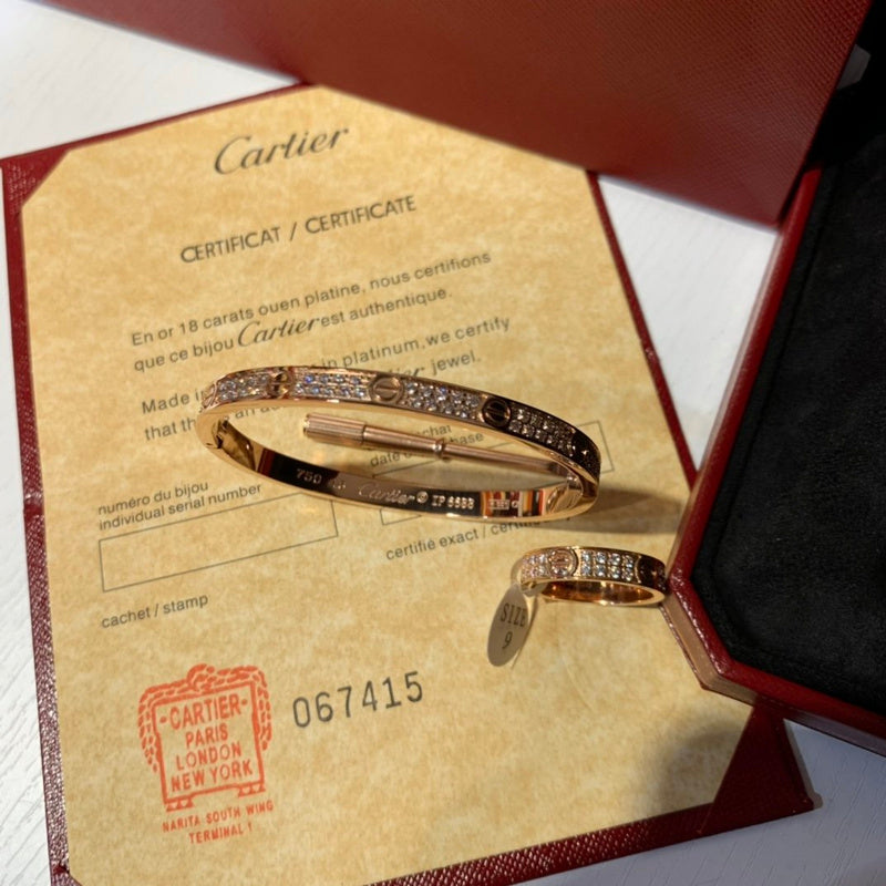 Angled view of Cartier unisex jewelry piece