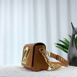  everyday bag interior and compartment view 21