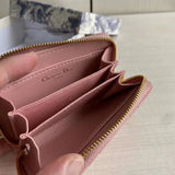 Handle and strap detail of modern statement women's handbag – women's designer-style accessory