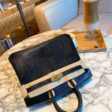  Elegant shoulder bag front view 13