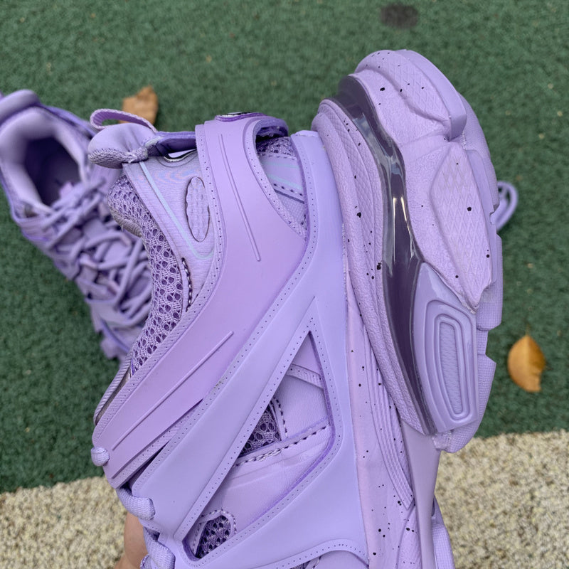 Nike Men's & Women's Premium Designer Sneakers — Style 214 detail view