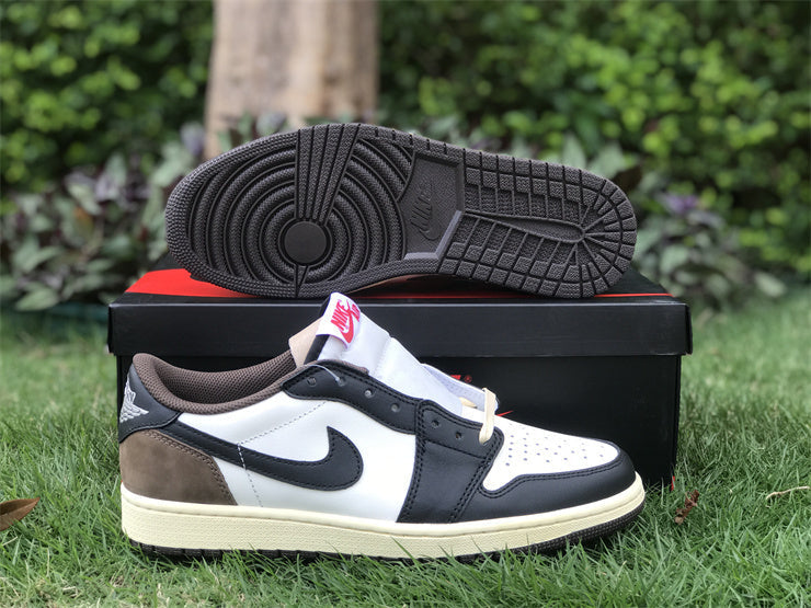 Nike neutral cream luxury sneakers view 4 minimalist modern build