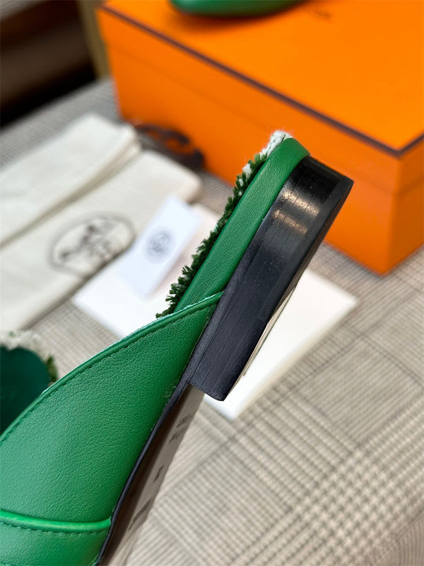 Hermès Grey Combat Boots - Toe Detail View