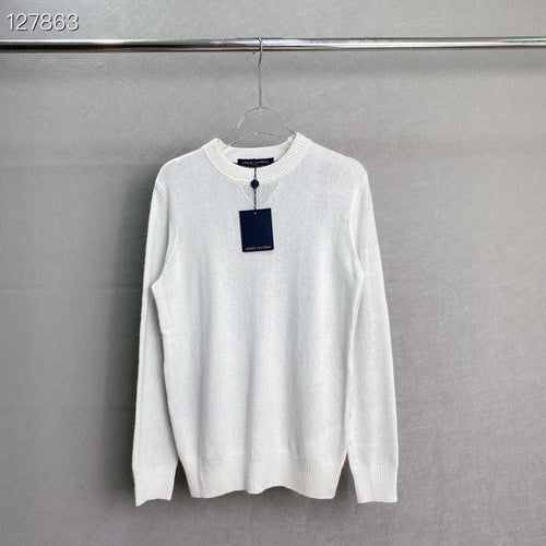Full styled look of Louis Vuitton luxury clothing with runway-inspired design