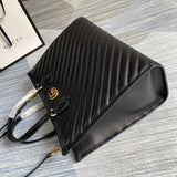 Handle and strap detail of structured chic women's handbag – women's luxury accessory