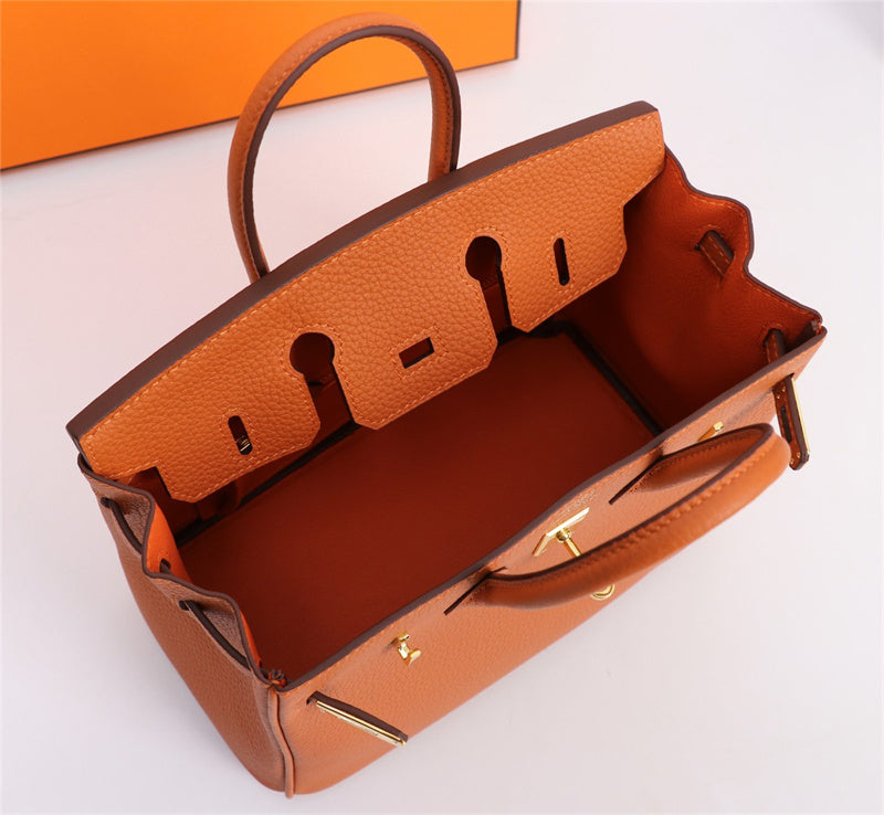 Close-up detail of versatile bag design