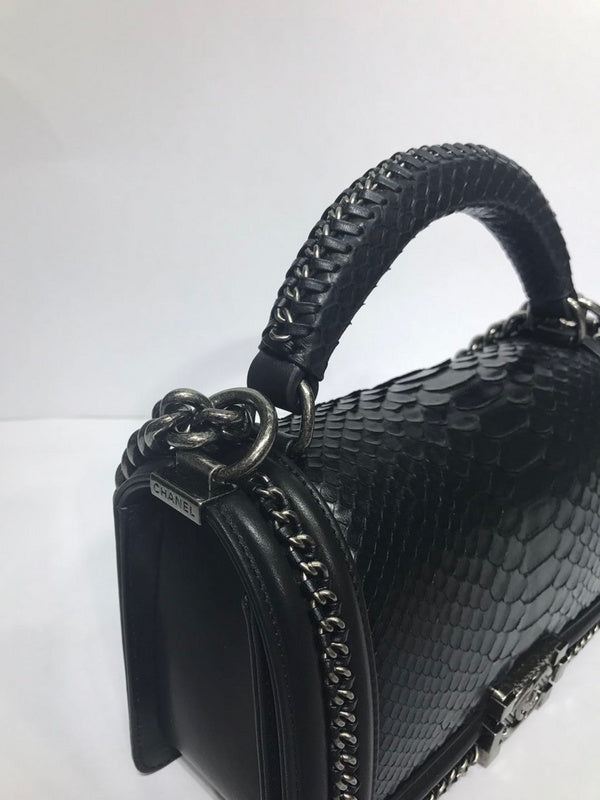  mid purse view 2
