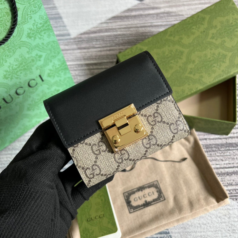 Close-up detail of everyday-ready bag design