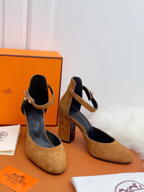Hermes shoes Style 388 - packaging and accessories