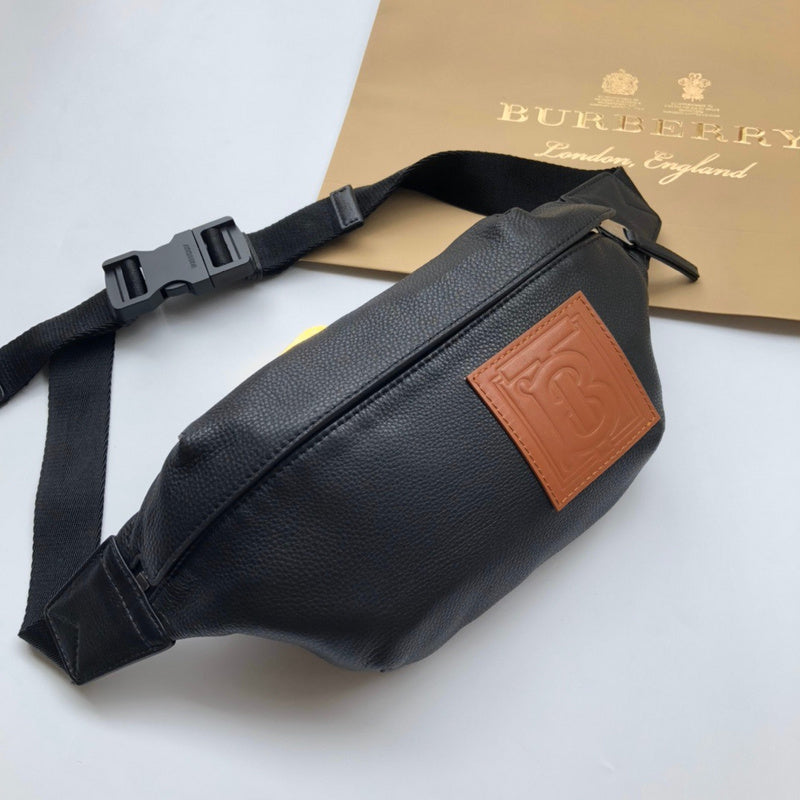 Ziva's Charm handbag – front view (one versatile size)