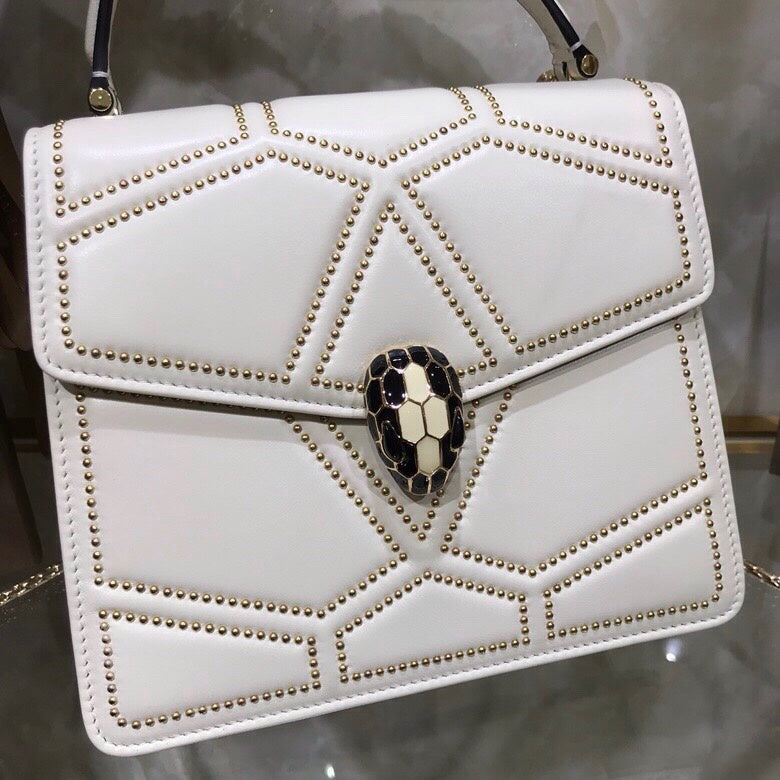Sophisticated Vegan Leather Handbag - Everyday Elegance | Women's Fashion Handbag #1783 - hardware and detail close-up (image 5) of designer-inspired handbag