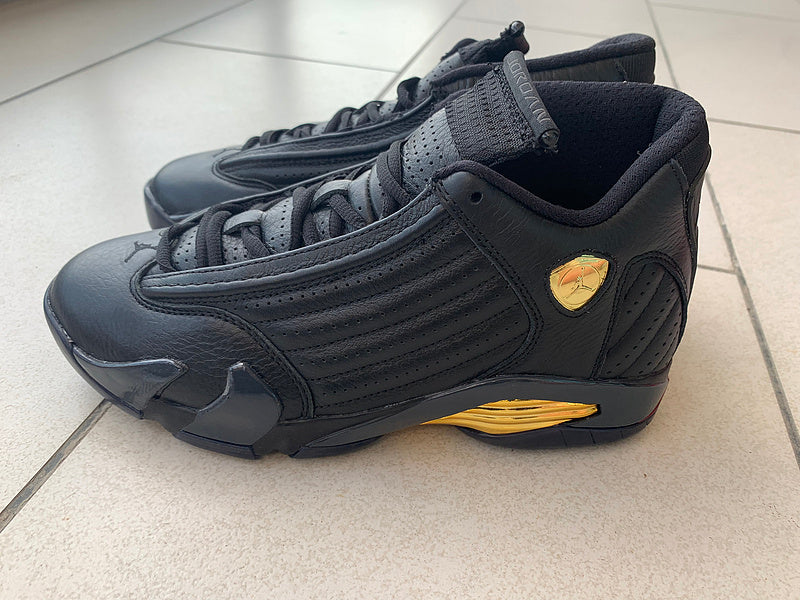Nike Men's & Women's Designer Lifestyle Shoes — Style 176 interior view