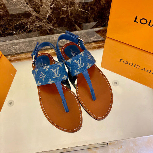 Louis Vuitton shoes front view designer style