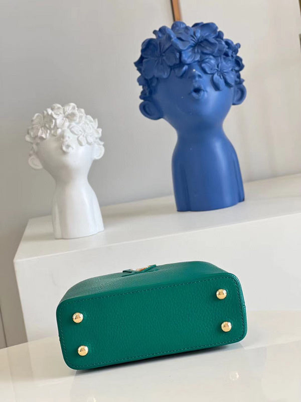 Back view of refined chic women's handbag – women's luxury handbag