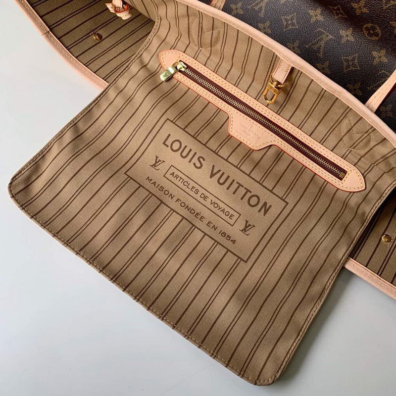 Interior view of refined everyday-luxe women's handbag – women's statement bag