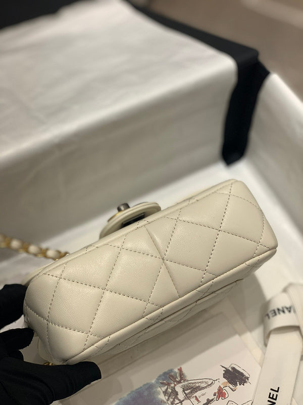  mid purse view 7