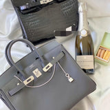 Interior view of timeless premium bag