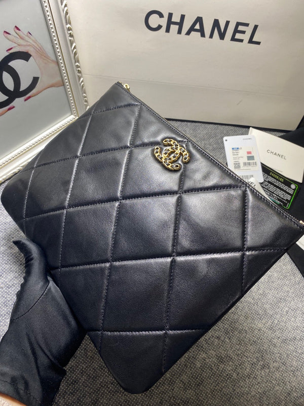  handbag, spacious everyday style, image 3