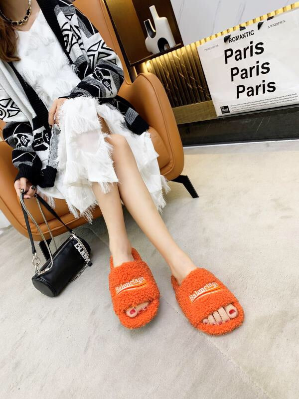 Zivas Charm Modern Minimalist Look Designer Sandals (Versatile Style Upgrade) – Lifestyle Shot