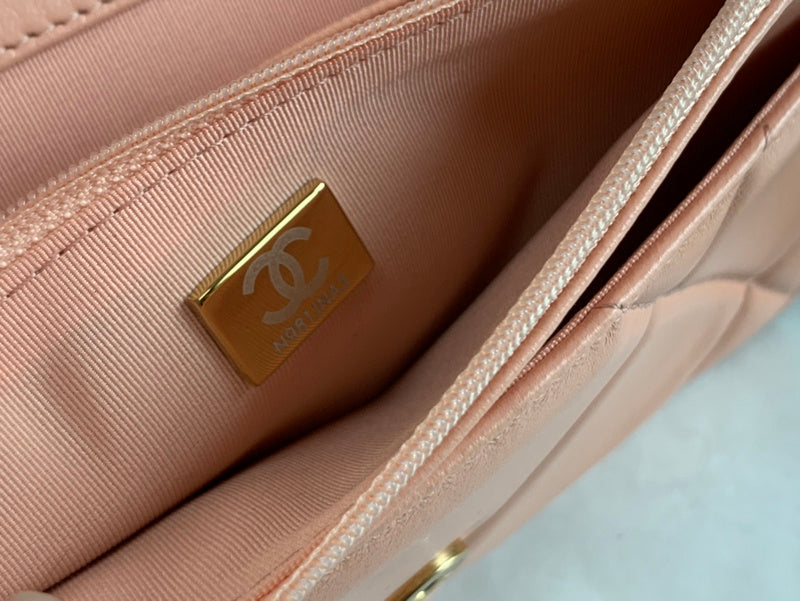  handbag, mid everyday style, image 2